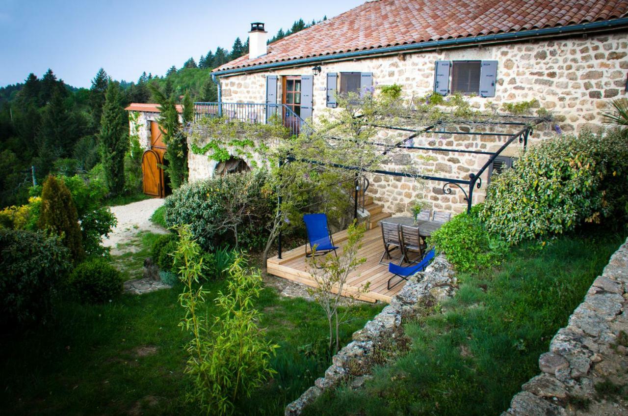 Le Petit Rias Gite Soleil Saint Maurice en Chalencon Bagian luar foto